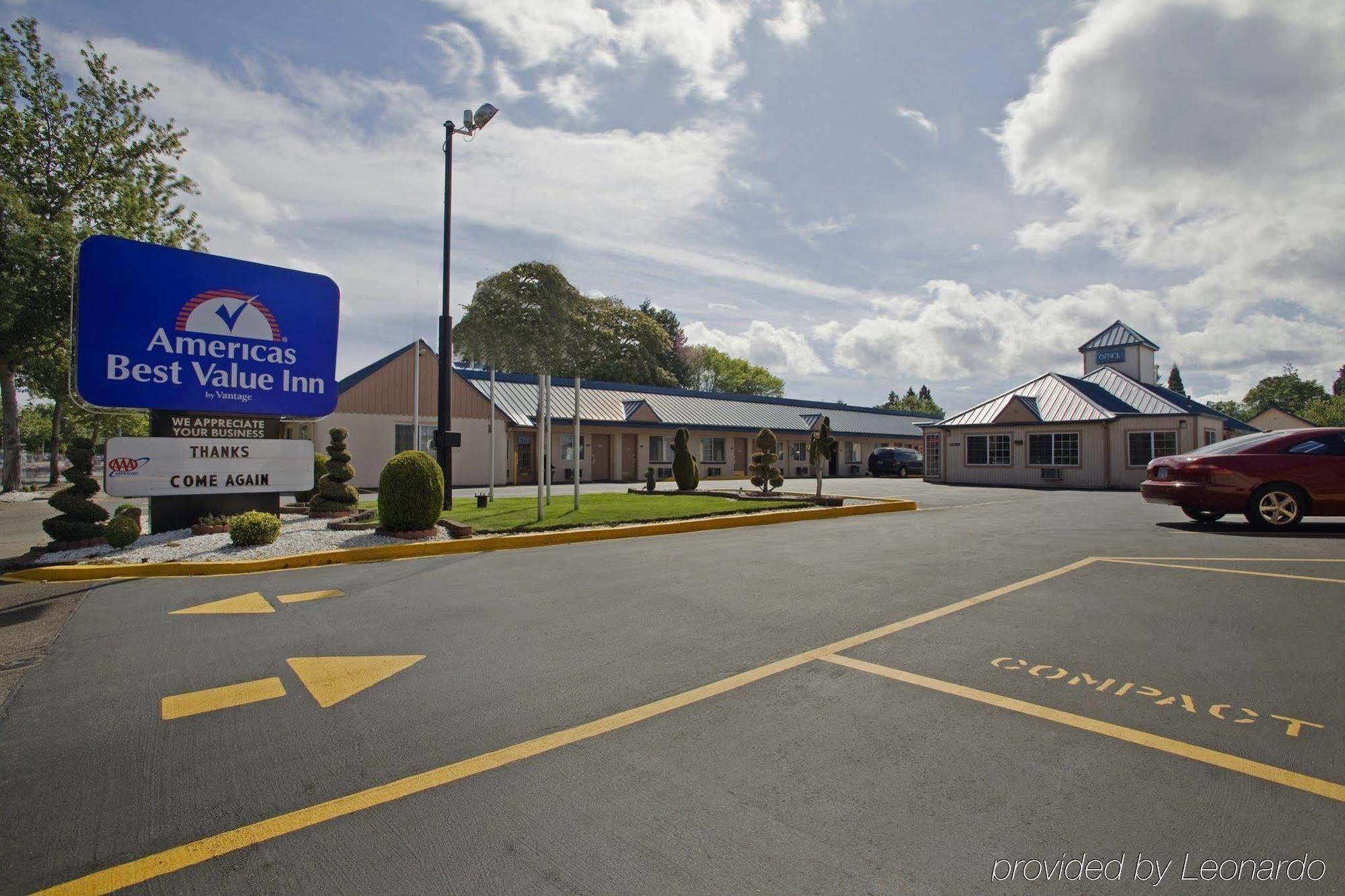 Americas Best Value Inn Eugene Exterior foto